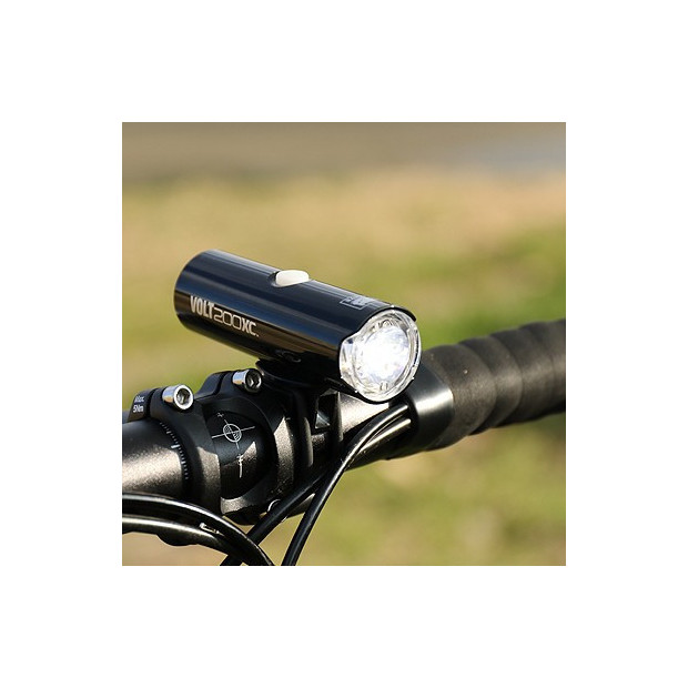 Eclairage Avant Cateye Volt 200 XC